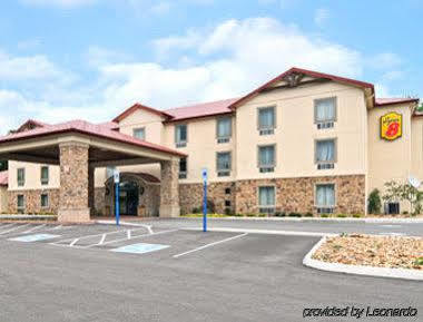 Super 8 Monterey Hotel Buitenkant foto